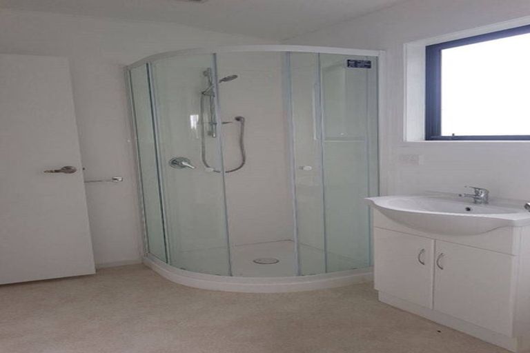 Photo of property in 5 Turner Drive, Western Heights, Rotorua, 3015