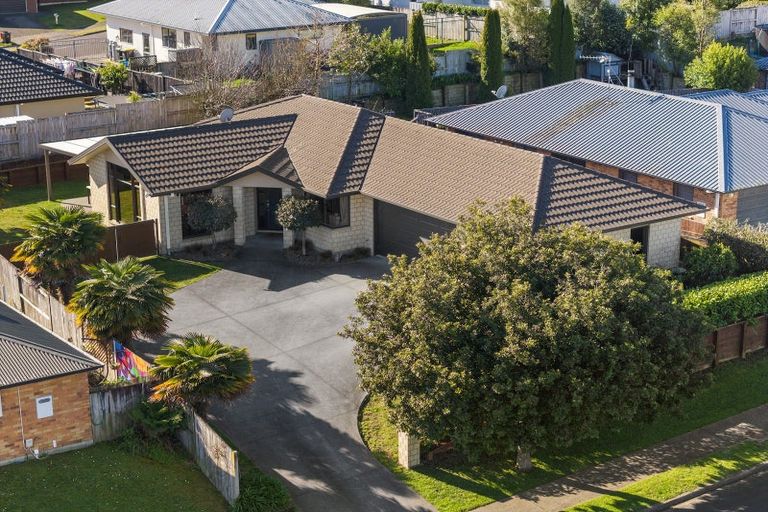 Photo of property in 18 Rosella Drive, Welcome Bay, Tauranga, 3112