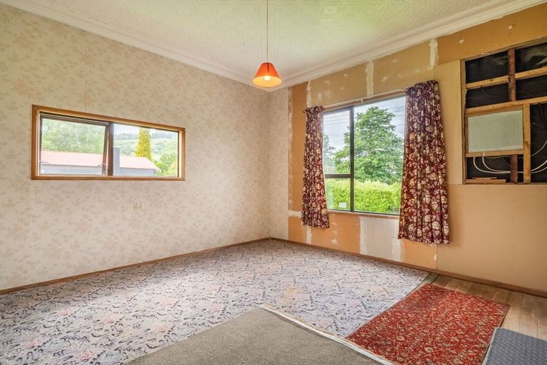 Photo of property in 38 Stevenson Avenue, Sawyers Bay, Port Chalmers, 9023