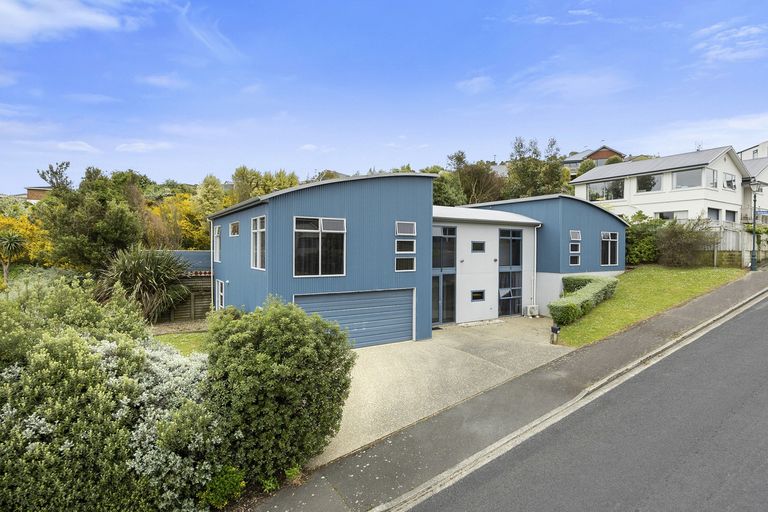 Photo of property in 213 Somerville Street, Shiel Hill, Dunedin, 9013