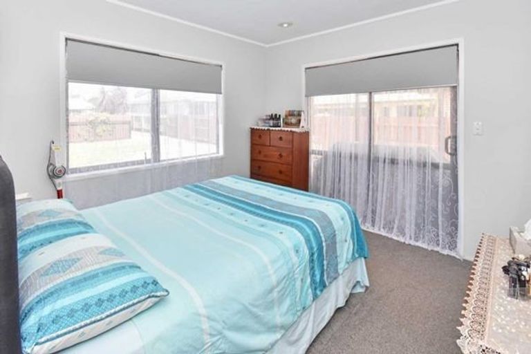 Photo of property in 2/104 Tui Road, Papatoetoe, Auckland, 2025