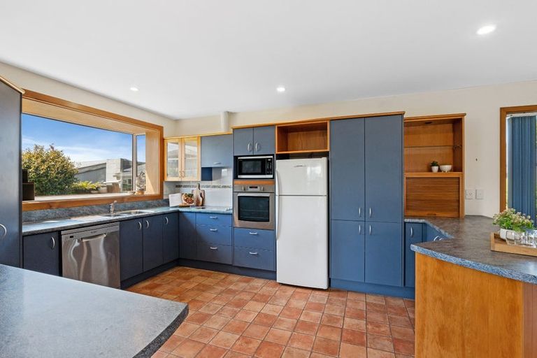 Photo of property in 5 Royleen Street, Casebrook, Christchurch, 8051