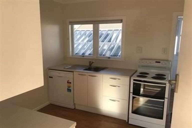 Photo of property in 2/41 Anzac Street, Takapuna, Auckland, 0622