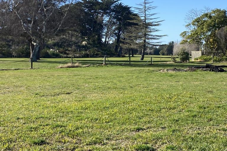 Photo of property in 110 Raumai Road, Bulls, 4894