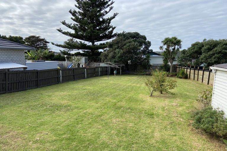 Photo of property in 48 Shakespear Road, Army Bay, Whangaparaoa, 0930