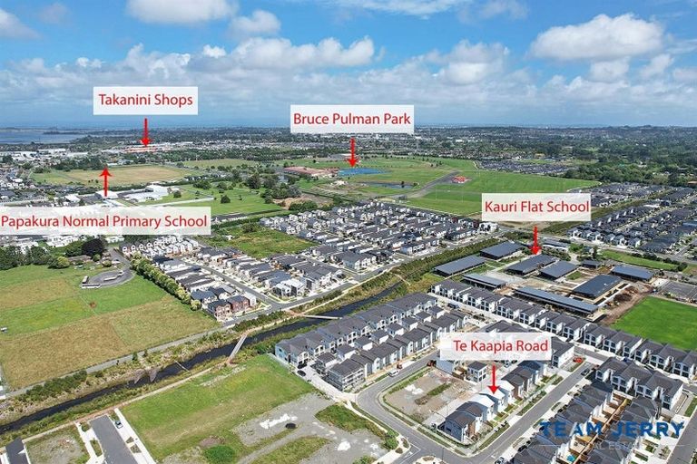 Photo of property in 5 Te Kaapia Road, Papakura, 2110