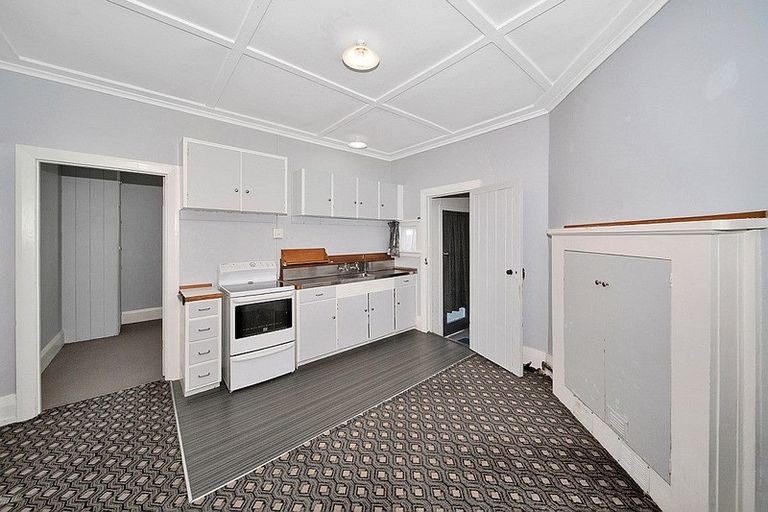 Photo of property in 52 Waihi Road, Hawera, 4610