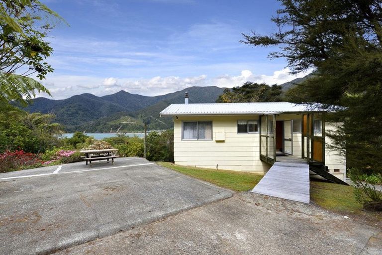 Photo of property in 30 Hope Drive, Okiwi Bay, 7193