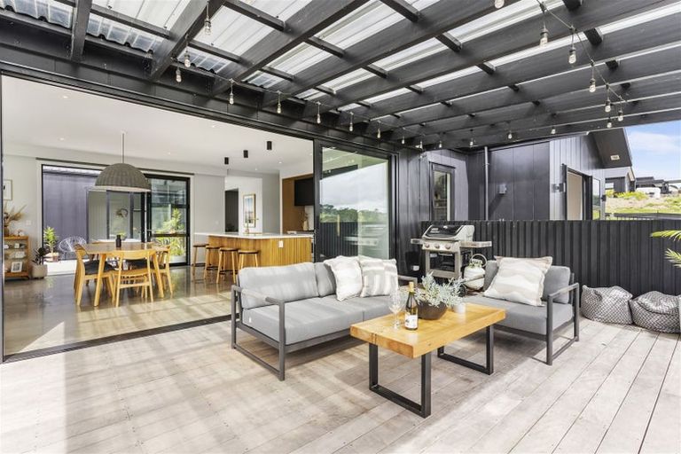 Photo of property in 49 Grayson Road, Wainui, Silverdale, 0992