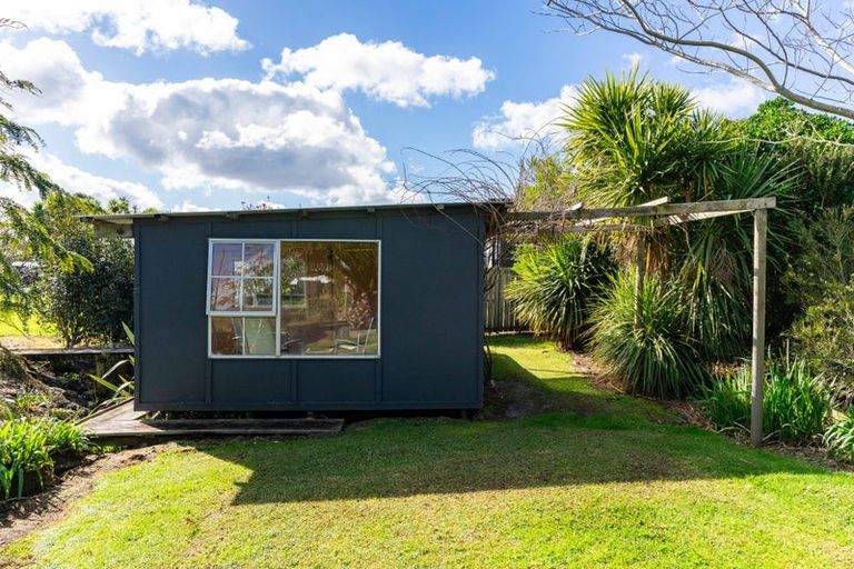 Photo of property in 11 Sunrise Lane, Mangawhai Heads, Kaiwaka, 0573
