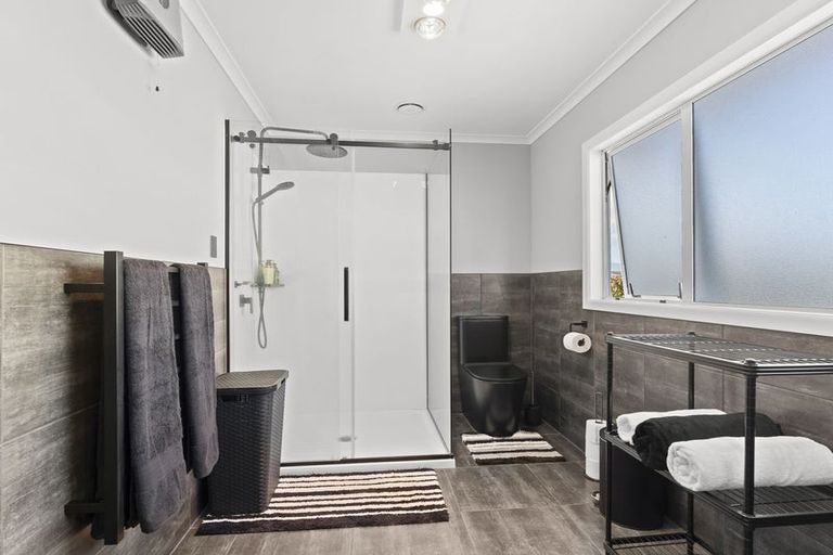 Photo of property in 46a Barrett Road, Whalers Gate, New Plymouth, 4310