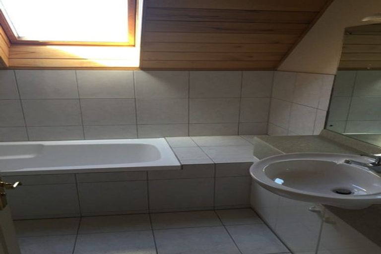 Photo of property in 41 Trig Road, Whenuapai, Auckland, 0618