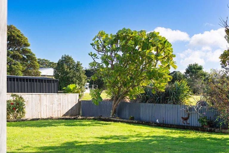 Photo of property in 31 Bream Bay Drive, Ruakaka, 0116