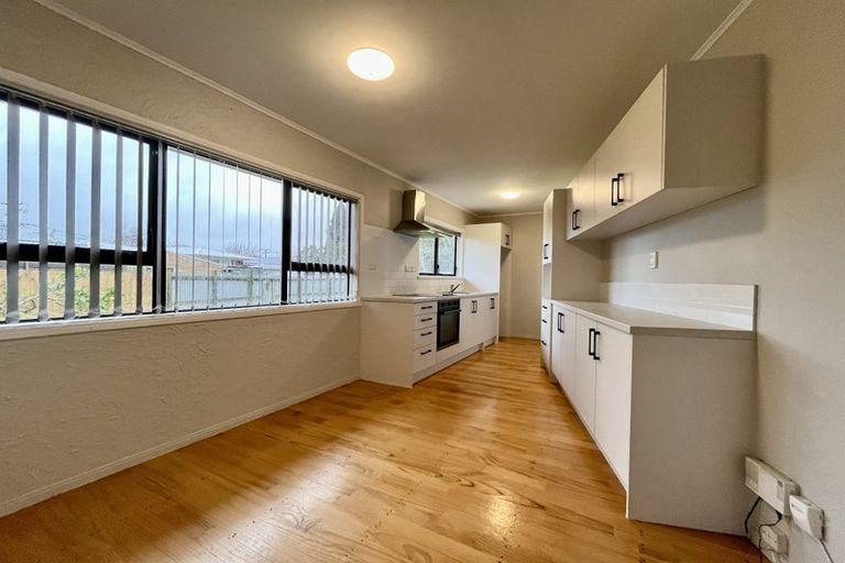 Photo of property in 4 Oregon Place, Papakura, 2110