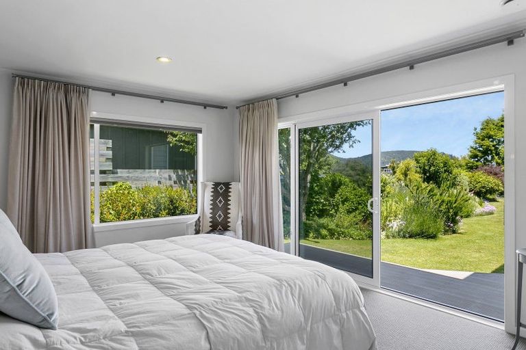 Photo of property in 11 Pukeko Way, Kinloch, Taupo, 3377