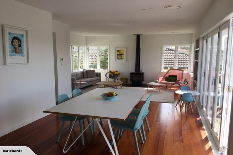 Photo of property in 16 Aramoana Avenue, Devonport, Auckland, 0624