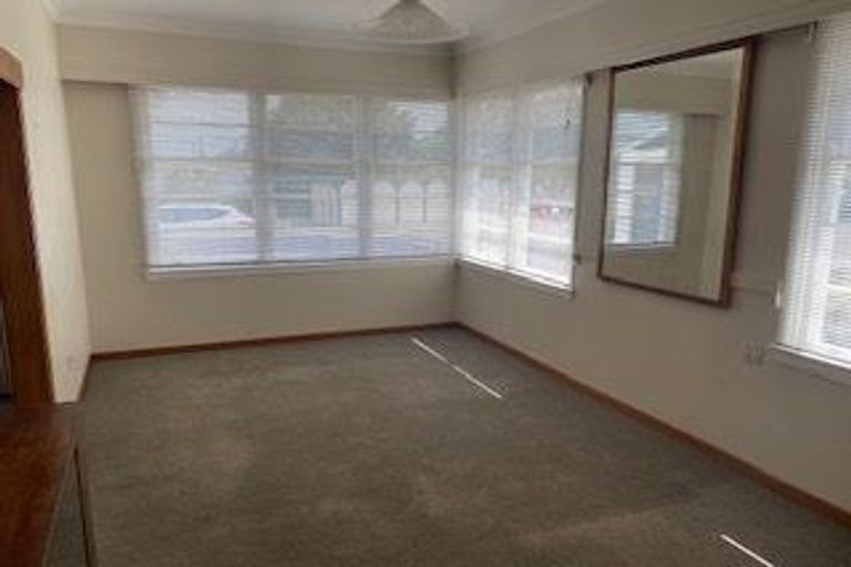 Photo of property in 27 Tokomaru Street, Welbourn, New Plymouth, 4312