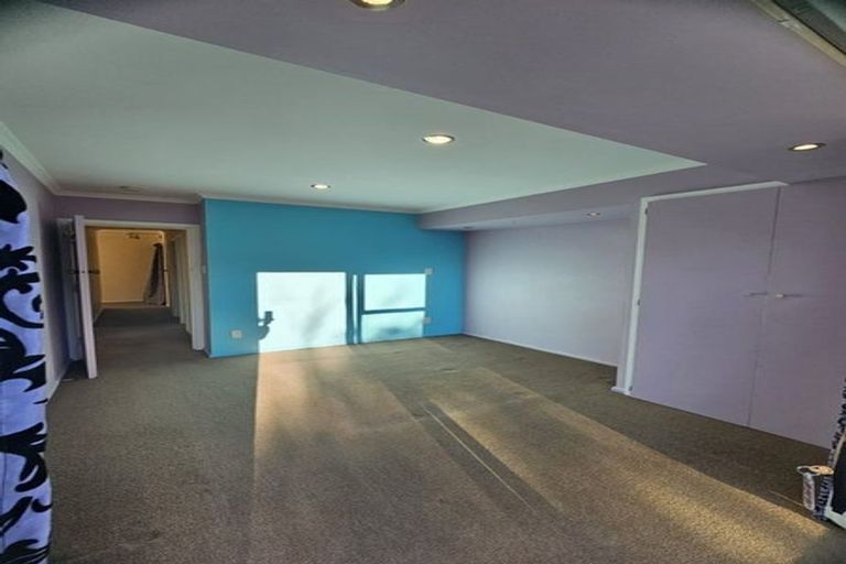 Photo of property in 36 Springbank Street, Bryndwr, Christchurch, 8053