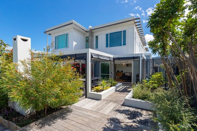 Photo of property in 6b Nelson Street, Petone, Lower Hutt, 5012