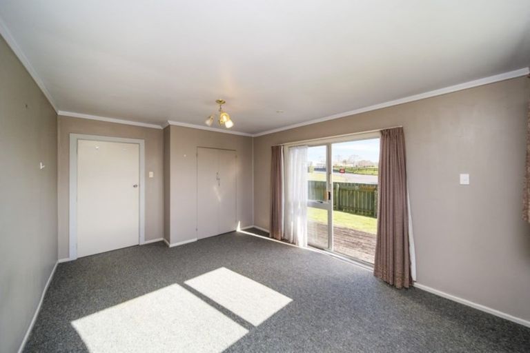 Photo of property in 124 Miranda Street, Stratford, 4332