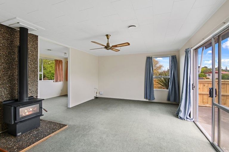 Photo of property in 8 Coleman Place, Darfield, 7510