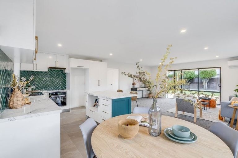 Photo of property in 1/3 Bucknell Street, Sockburn, Christchurch, 8042