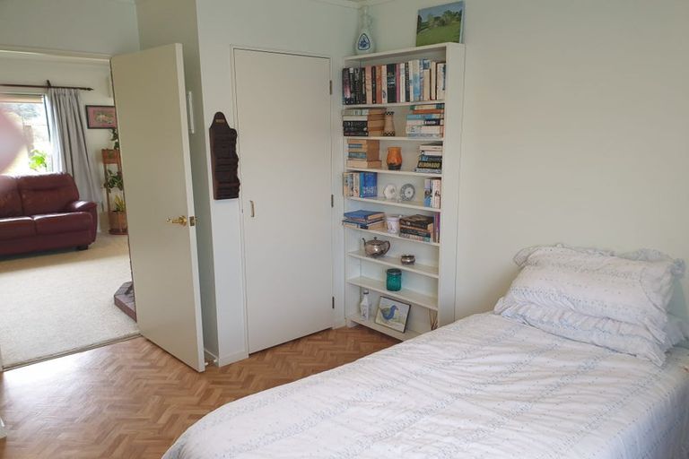 Photo of property in 6 Allman Drive, Coromandel, 3506