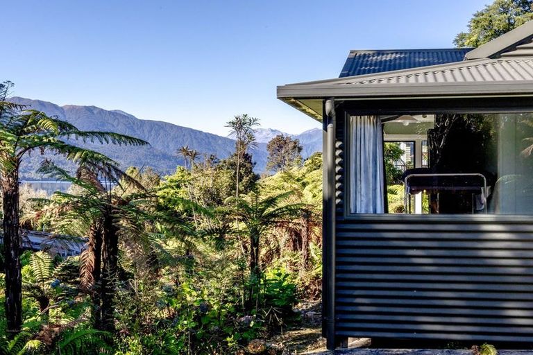 Photo of property in 1294 Lake Kaniere Road, Lake Kaniere, Kokatahi, 7881