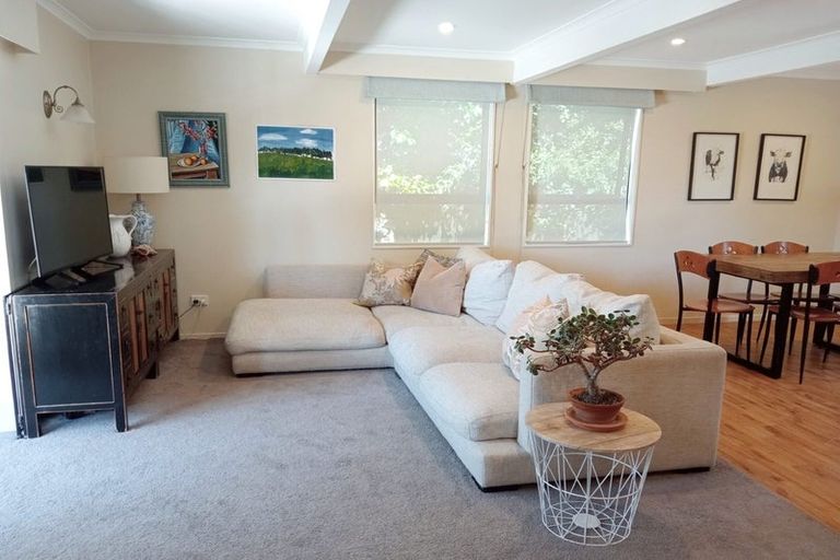 Photo of property in 18 Richmond Avenue, Richmond Heights, Taupo, 3330