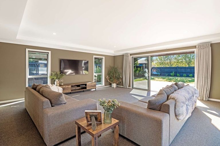 Photo of property in 14 Carrick Place, Rolleston, 7614