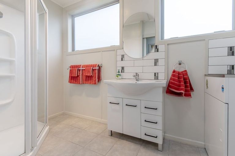 Photo of property in 17 Hinerangi Street, Turangi, 3334