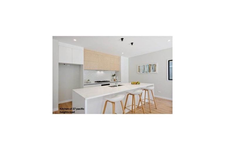 Photo of property in 39 Pacific Heights Road, Orewa, 0931