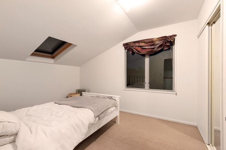Photo of property in 45a Wroxton Terrace, Merivale, Christchurch, 8014