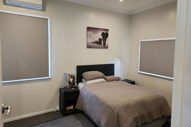 Photo of property in 10 Paraekaretu Street, Hunterville, 4730