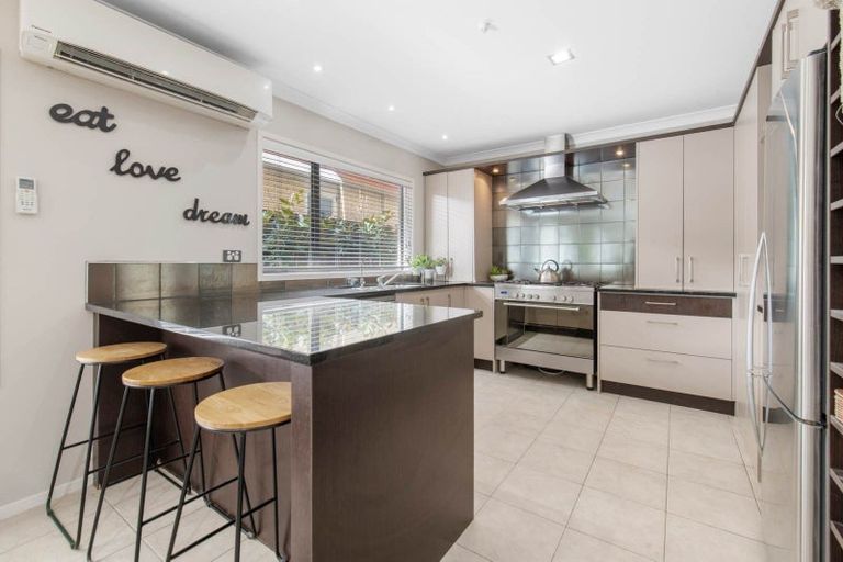 Photo of property in 78 Cyril French Drive, Flat Bush, Auckland, 2016