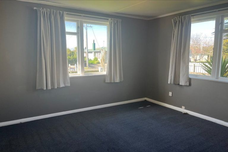 Photo of property in 3 Matai Place, Otaki, 5512
