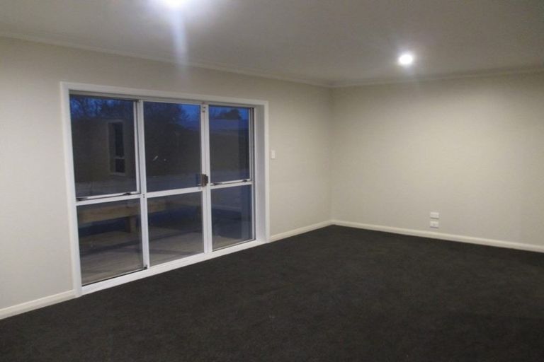 Photo of property in 8a Cotton Street, St Andrews, Hamilton, 3200