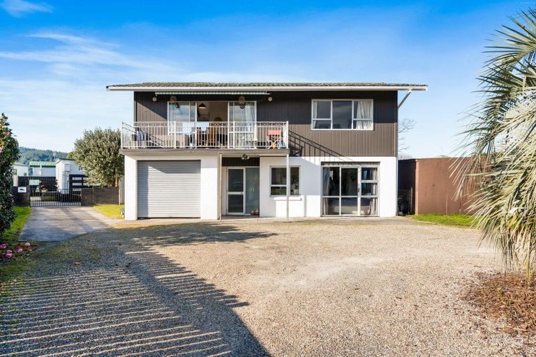 Photo of property in 208 Chartwell Avenue, Whangamata, 3620