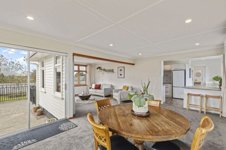 Photo of property in 106b Seaview Road, Westown, New Plymouth, 4310
