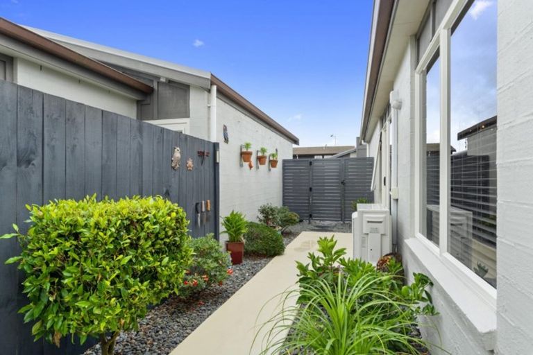 Photo of property in 7/18 The Glade, Papamoa Beach, Papamoa, 3118