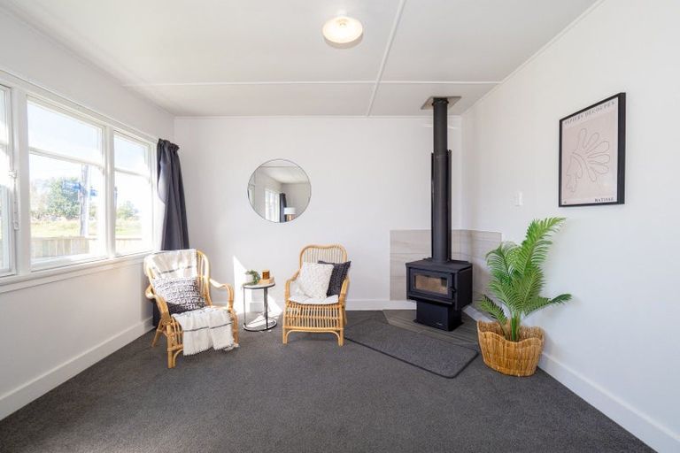Photo of property in 1 Shearer Street, Tinwald, Ashburton, 7700