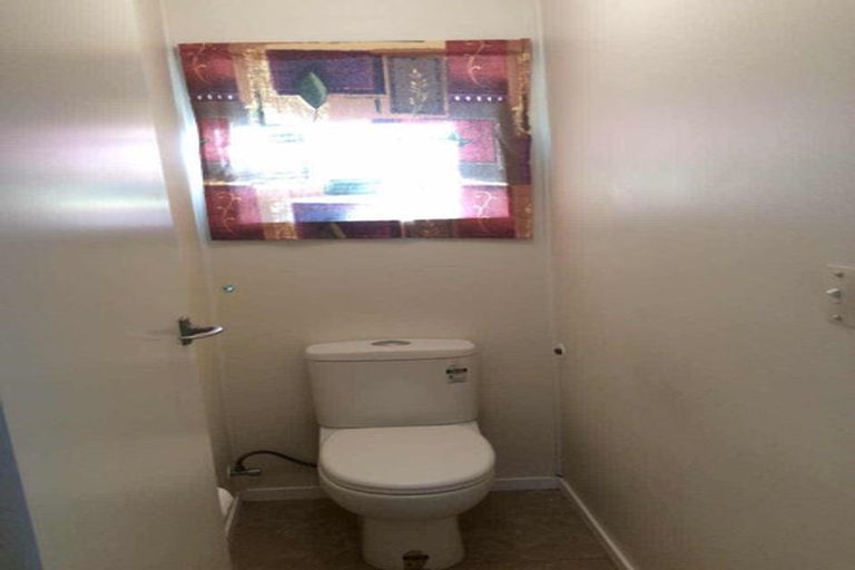 Photo of property in 10 Dunraven Place, Torbay, Auckland, 0630