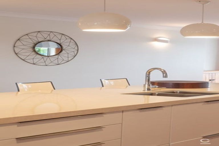 Photo of property in 152 Oceanview Road, Mount Maunganui, 3116