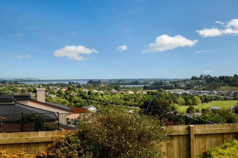 Photo of property in 1 Sterling Gate Drive, Bethlehem, Tauranga, 3110