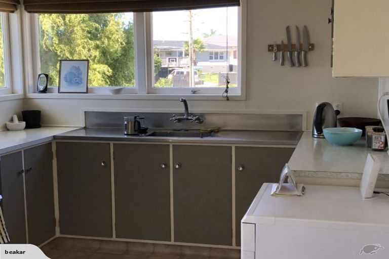 Photo of property in 1 Highfield Crescent, Brookfield, Tauranga, 3110