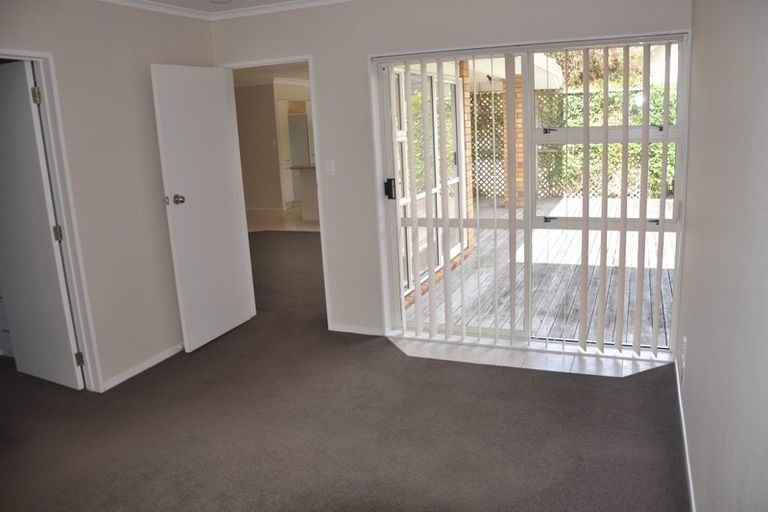 Photo of property in 23 Simon Owen Place, Golflands, Auckland, 2013
