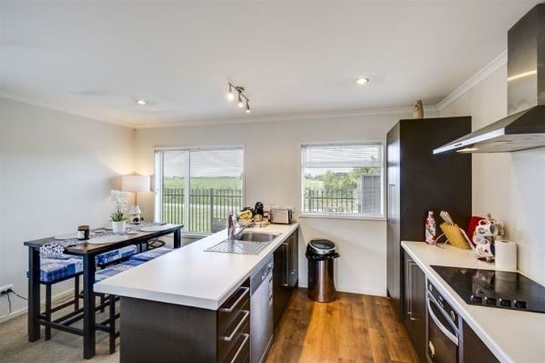 Photo of property in 39 Mcnaughton Place, Onekawa, Napier, 4110