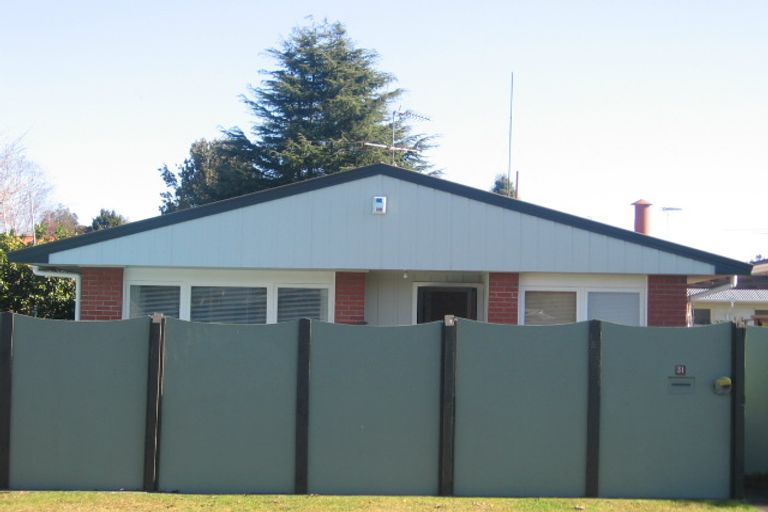 Photo of property in 1/31 Callis Avenue, Opaheke, Papakura, 2113