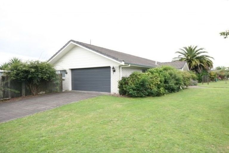 Photo of property in 32 Iles Road, Lynmore, Rotorua, 3010