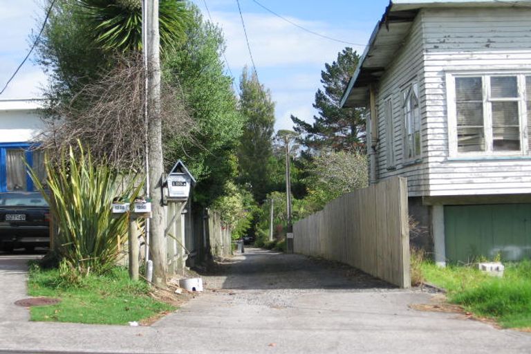 Photo of property in 125a View Road, Sunnyvale, Auckland, 0612